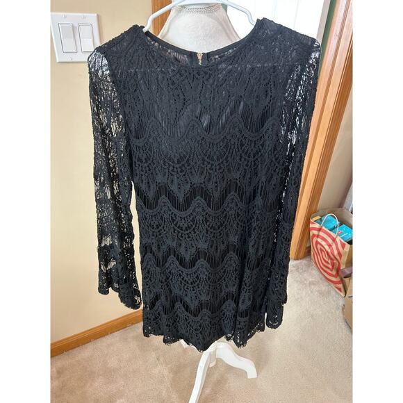 Black lacey dress or top bell sleeved Morticia Adams style - Picture 3 of 7